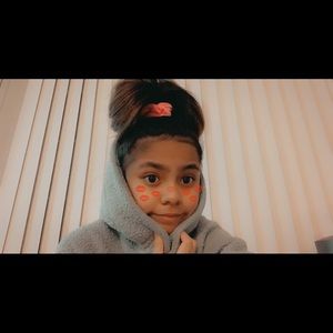 Meet your Posher, Jillian